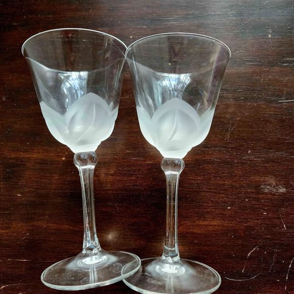 2 Vintg JG Durand Signed FLORENCE Frosted Crystal Goblets Drink Glasses Stemware - Picture 3 of 6